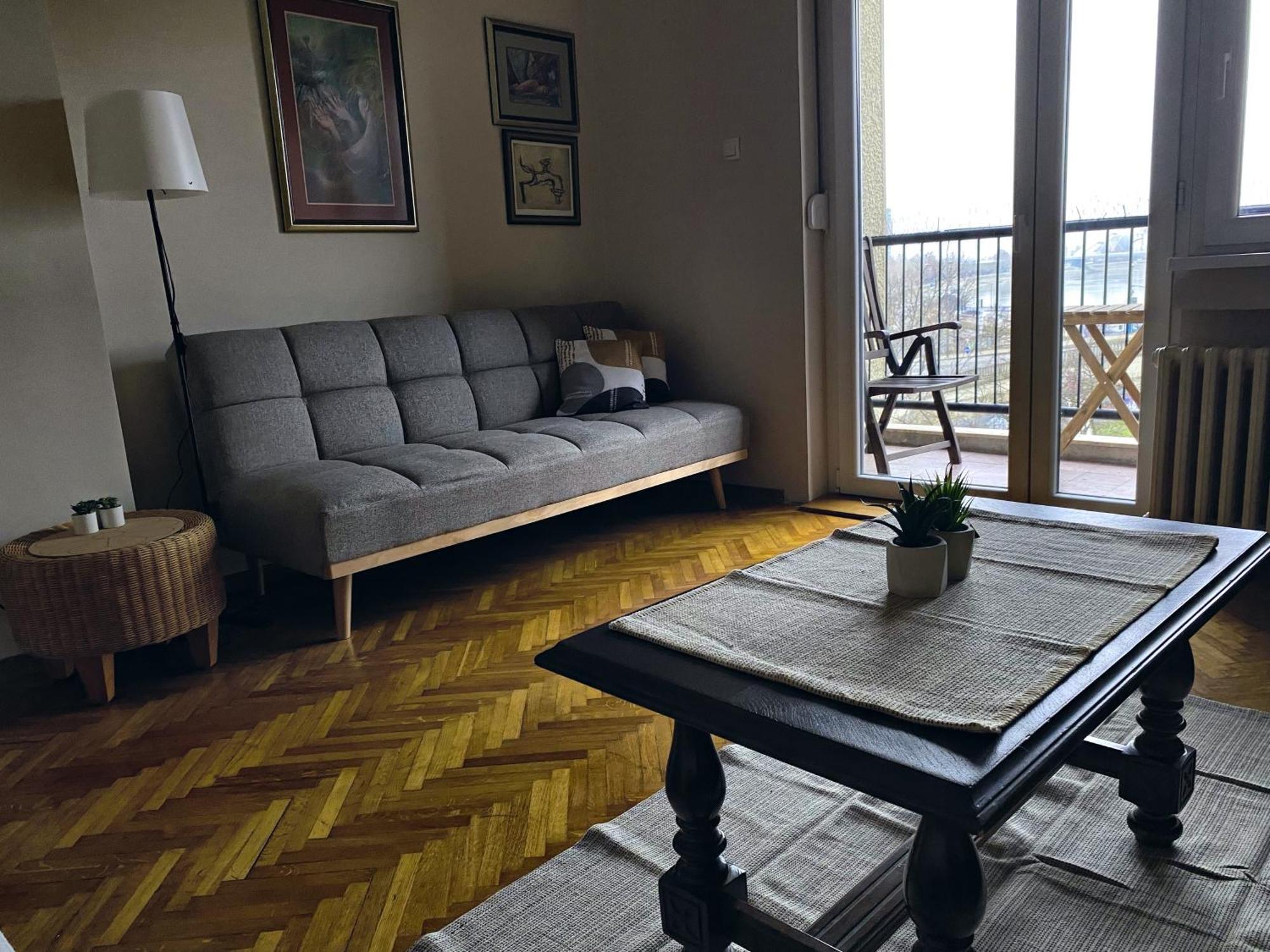נובי סאד Duga Apartments מראה חיצוני תמונה